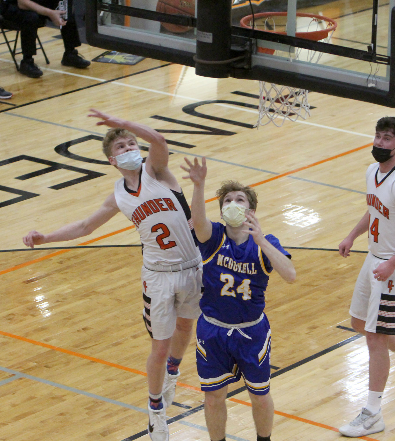McDonell boys basketball at Osseo-Fairchild 1-11-21
